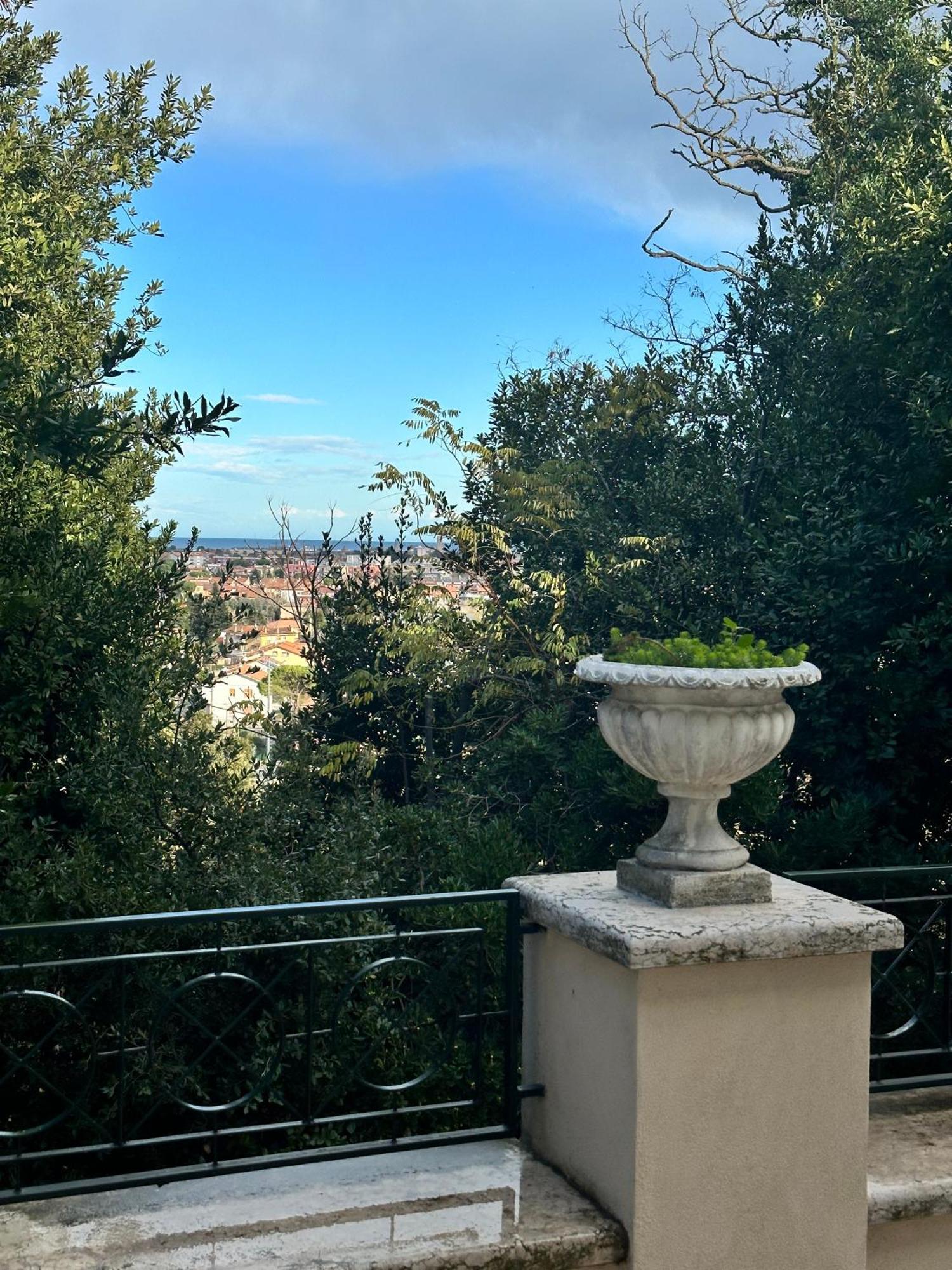 Villa Monacelli B&B Фано Екстер'єр фото