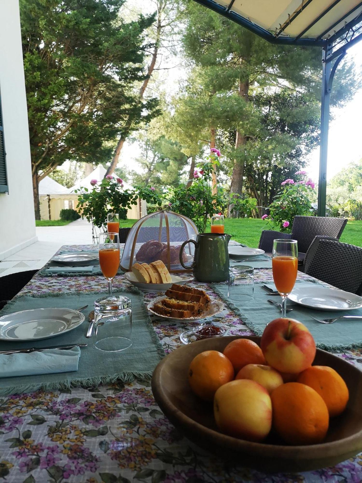 Villa Monacelli B&B Фано Екстер'єр фото