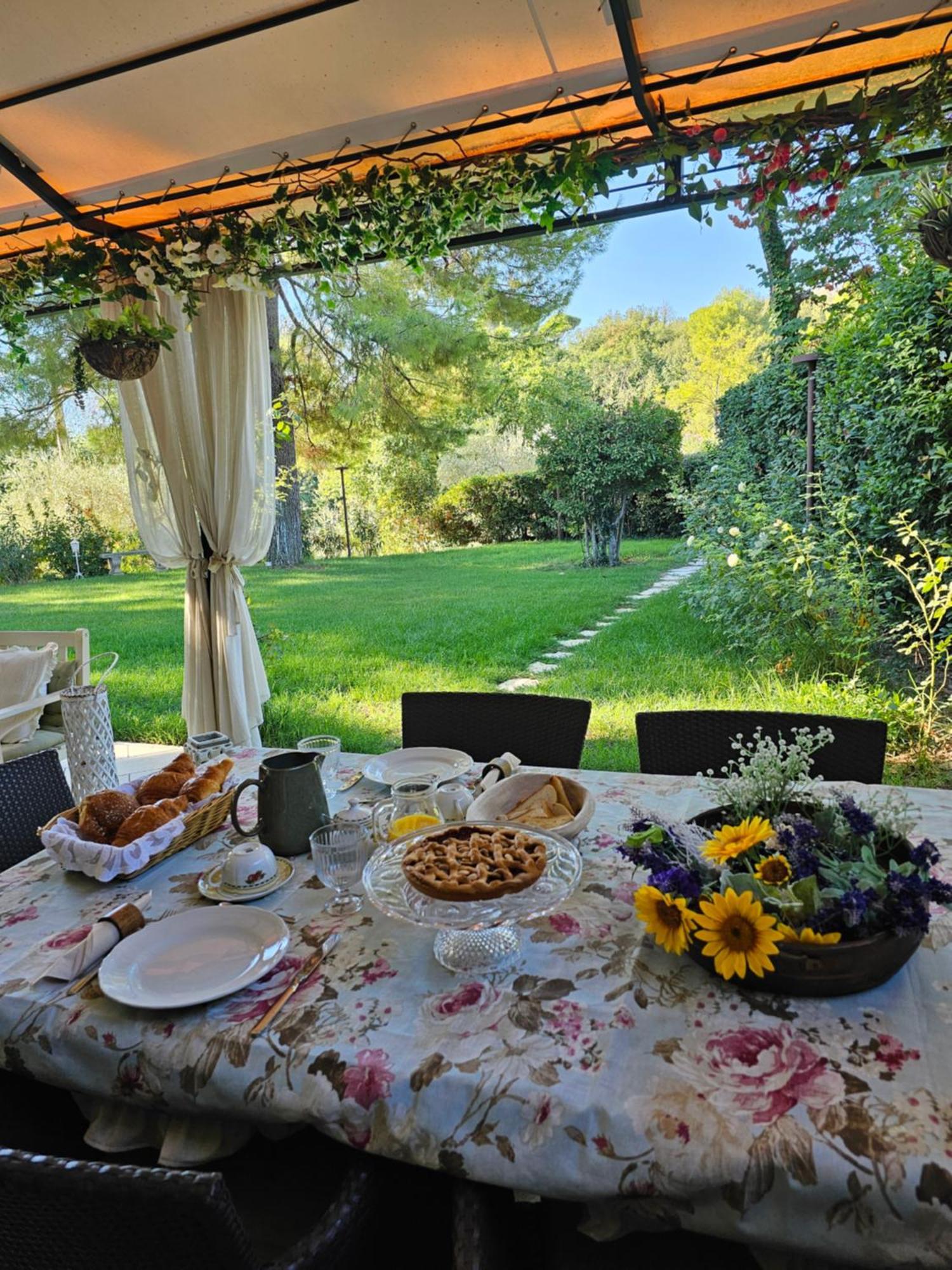 Villa Monacelli B&B Фано Екстер'єр фото