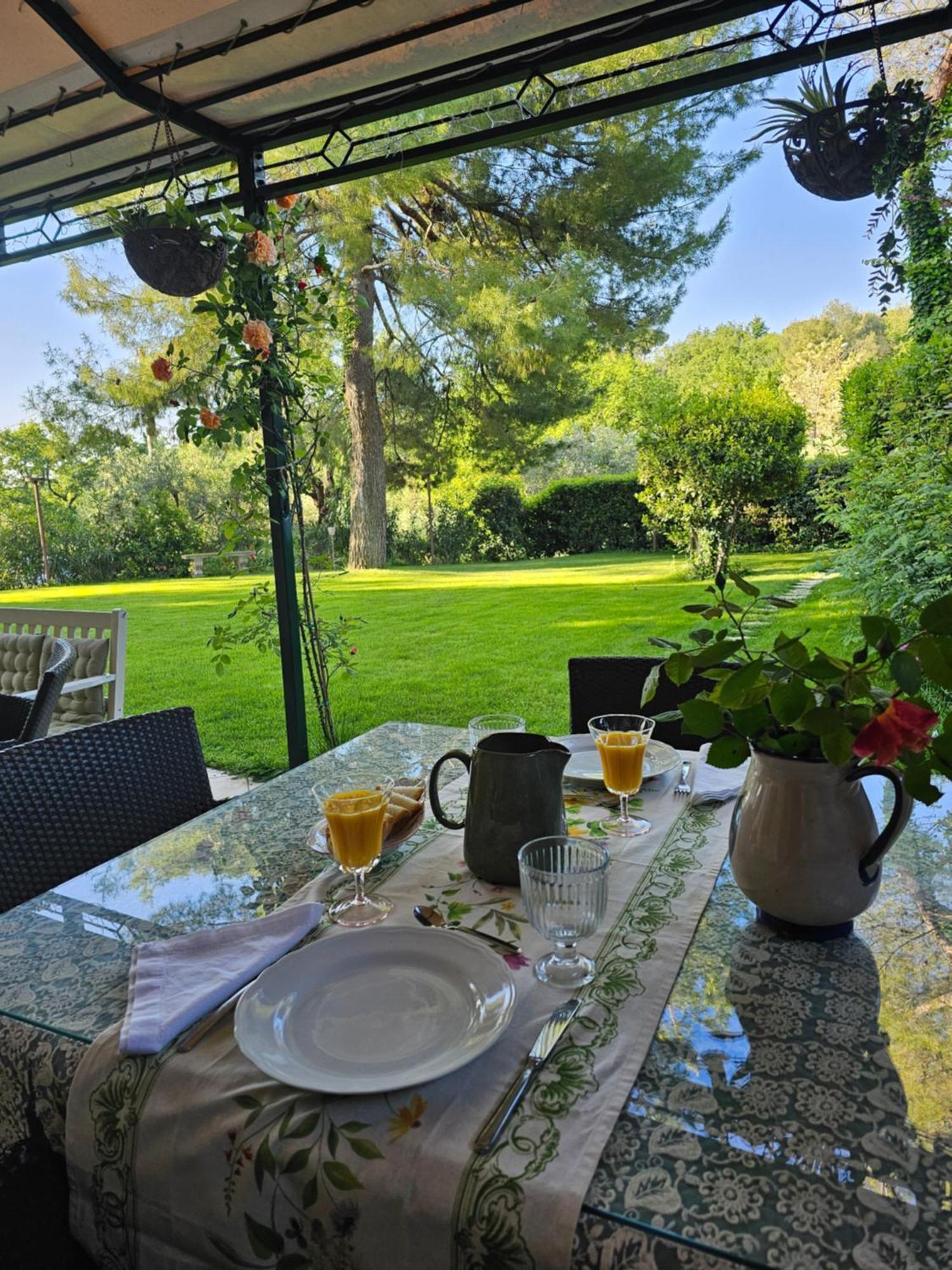 Villa Monacelli B&B Фано Екстер'єр фото